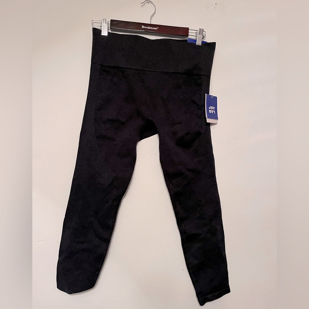 Joy lab 7/8 Large leggings